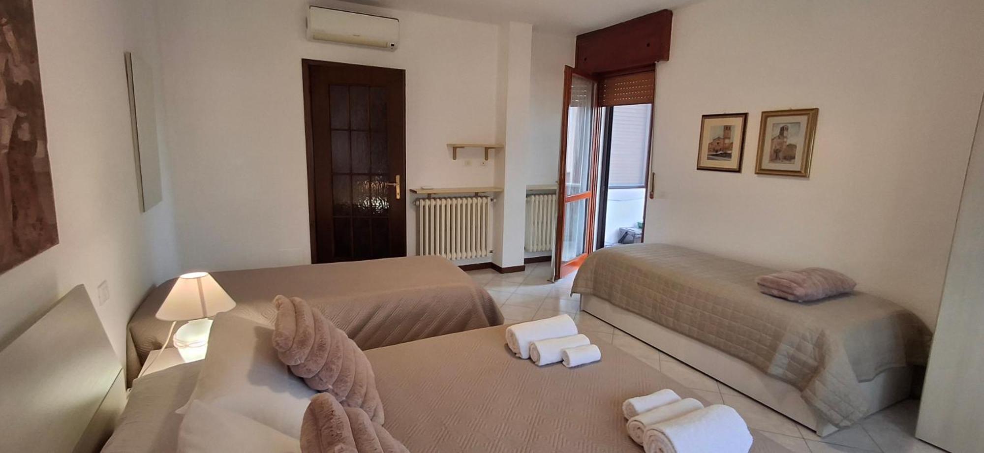 Villa Gaudi Cornegliano Laudense Eksteriør billede